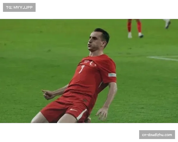 波兰客场让球展现强劲实力世欧预赛赢得机构高度认可 波兰客场让球展现强劲实力世欧预赛赢得机构高度认可