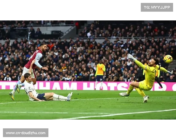 摩纳哥与热刺战平 巴洛贡错失单刀机会