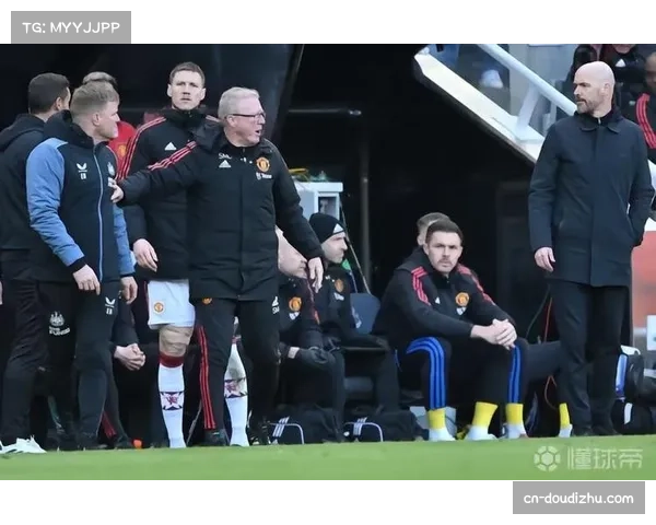 中柱盛宴！曼联纽卡一役双方合计三次击中门框