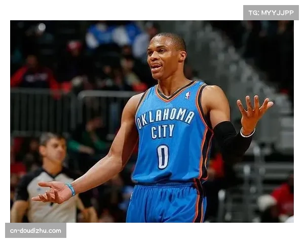 康涅狄格太阳核心后卫布里奥娜·琼斯伤愈，已参与球队完整防守合练